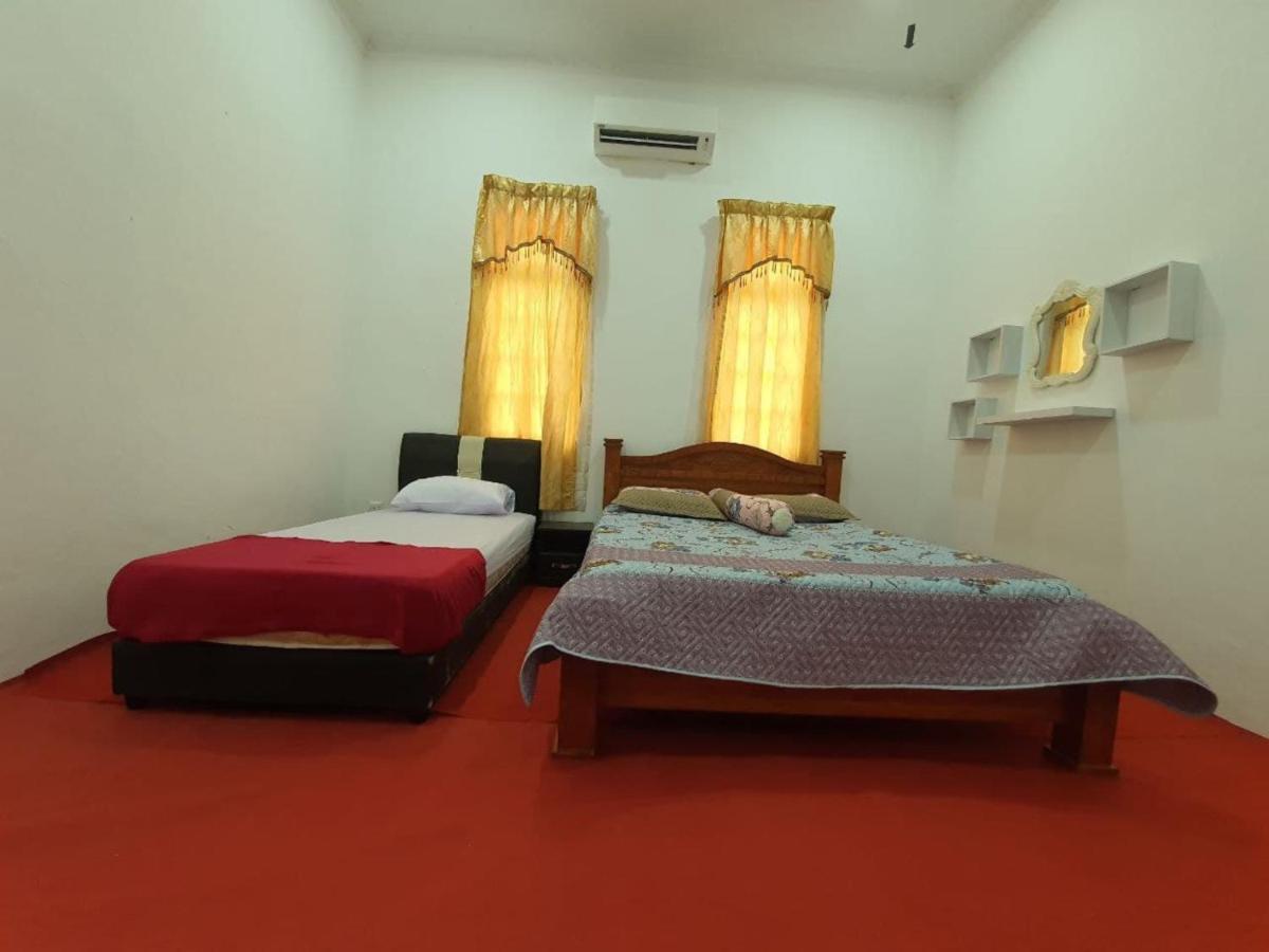 Oyo 90404 Hotel Z Dirgahayu 313 Pasir Mas Kültér fotó