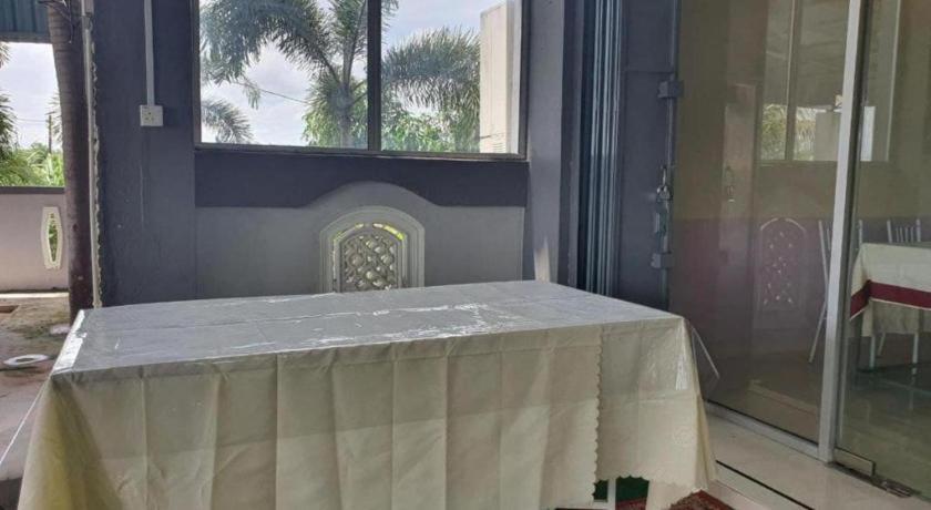 Oyo 90404 Hotel Z Dirgahayu 313 Pasir Mas Kültér fotó